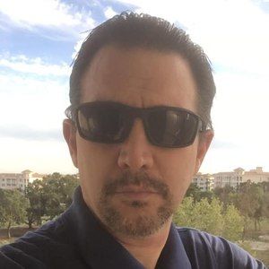 Meet your Posher, Laurence